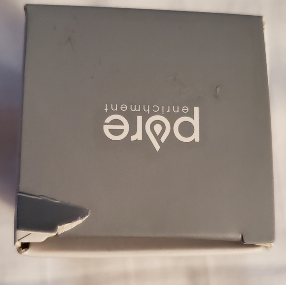 NIB PURE ENRICHMENT car oil diffuser - Picture 3 of 4